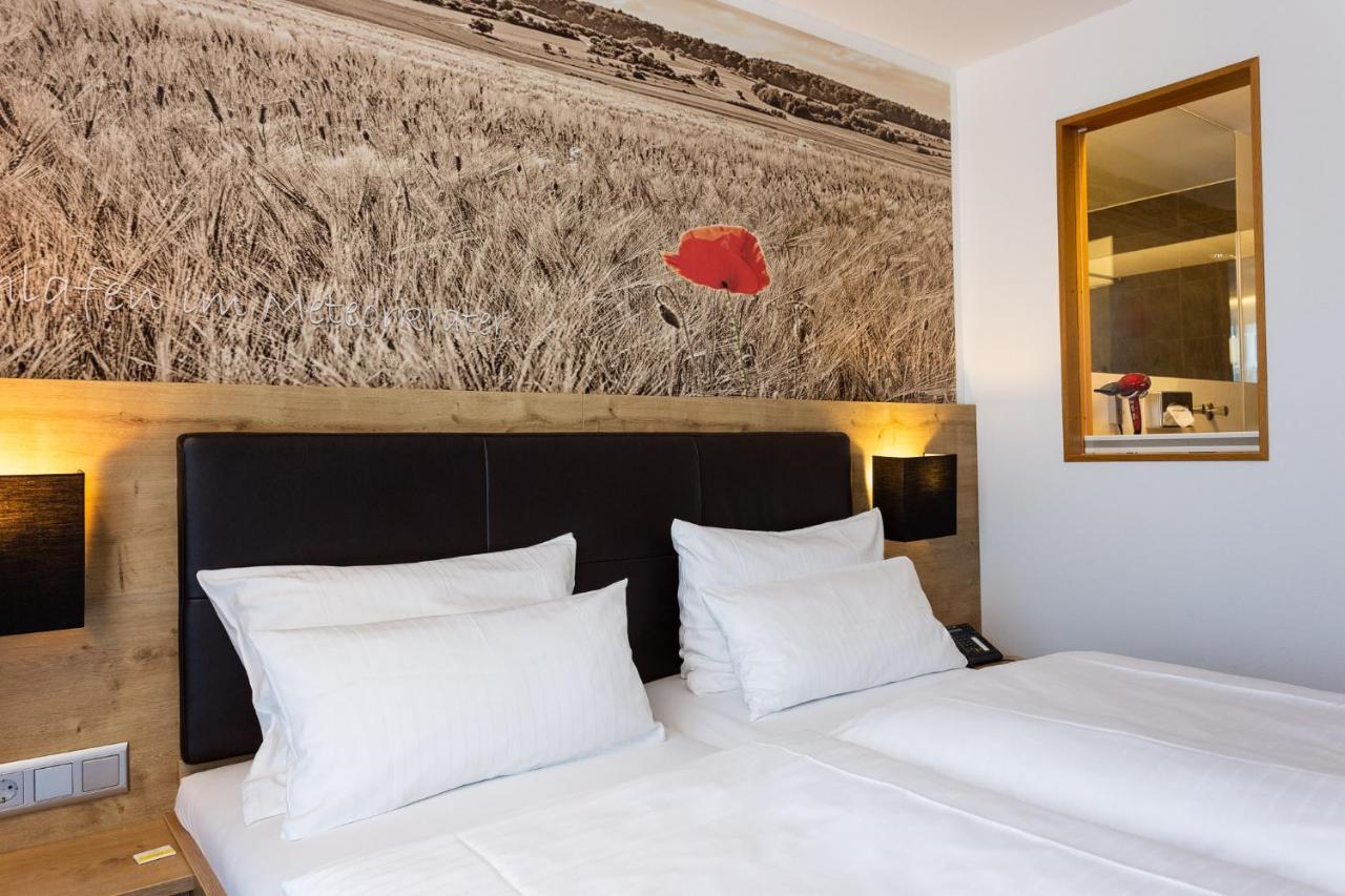 Ringhotel sKreuz Steinheim am Albuch Bagian luar foto