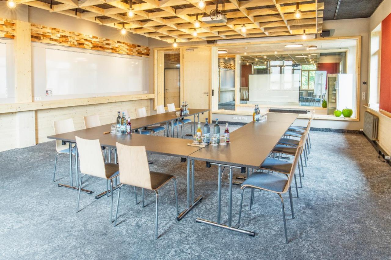Ringhotel sKreuz Steinheim am Albuch Bagian luar foto